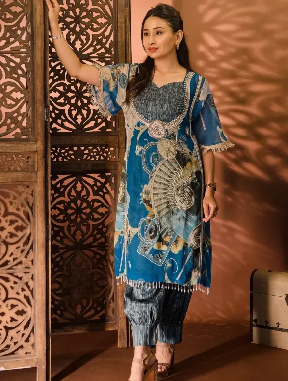 MAMA SAIID CHIIC Suit set with multi colour embroidery