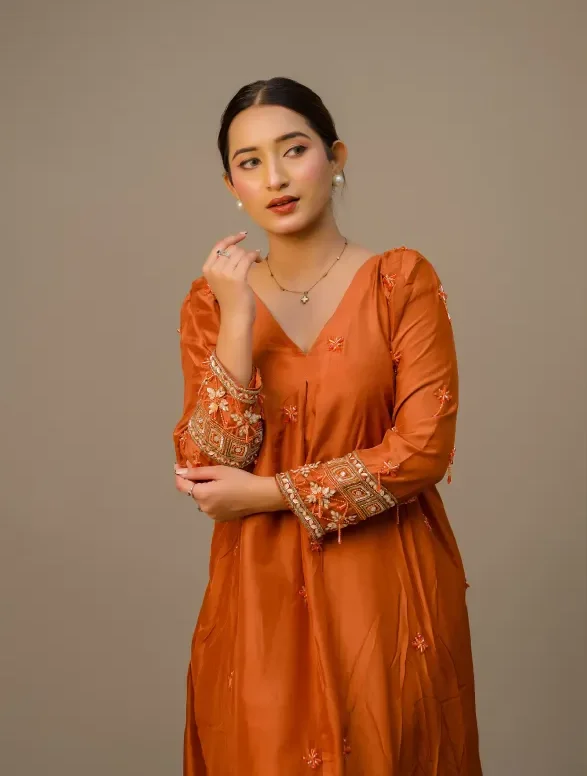 MAMA SAIID CHIIC Silk long dress with embroidery